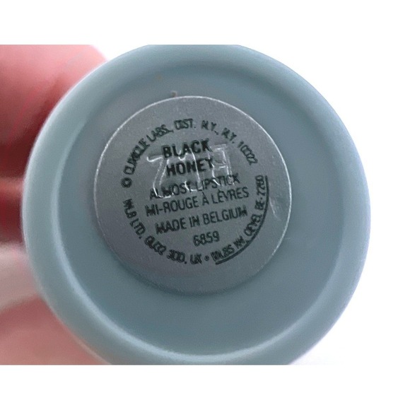 Kate Spade Collectors Lips Makeup Case & Red Lips Matching Lipstick black honey - Picture 6 of 16